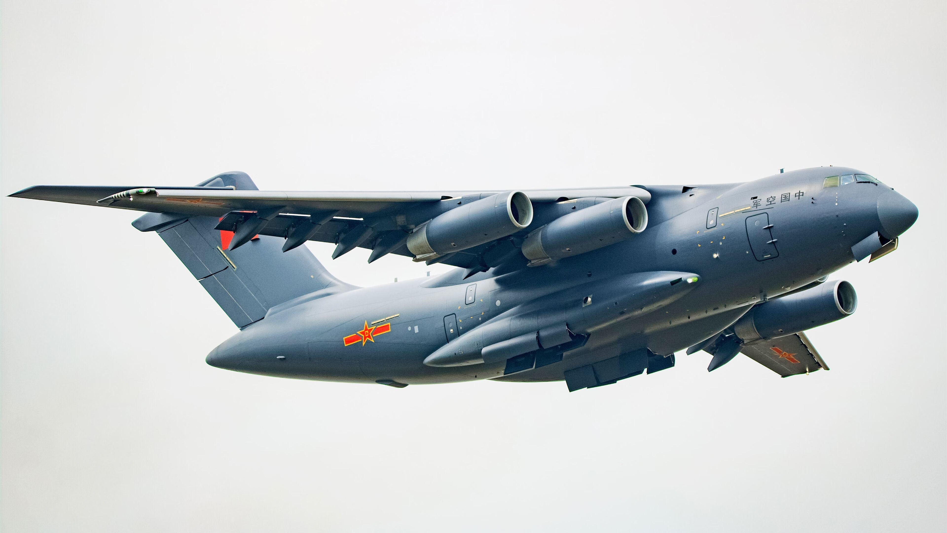 开云官方网页登录-“中国足球产业持续优化，吸引更多投资和合作”，中国足球产业发展现状