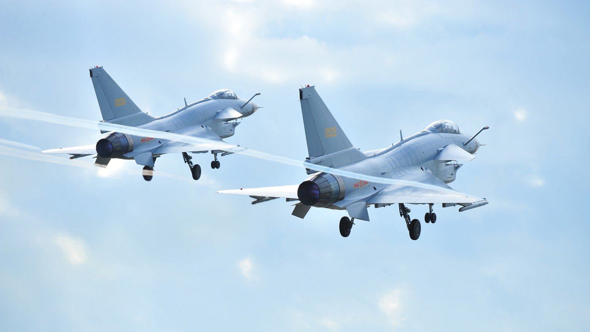 AYX GAME-德甲焦点战：莱比锡点射绝杀柏林联合，积分榜前五争夺升级，德甲莱比锡2021年阵容