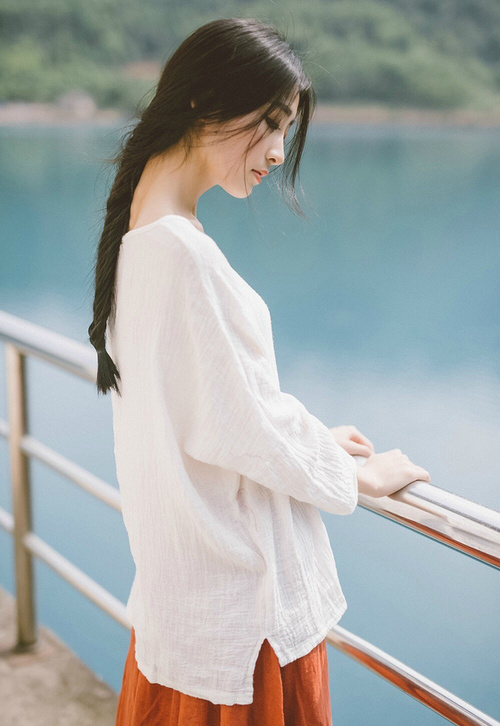 切尔西取得伯恩茅斯胜利,豪取三分,切尔西2_3伯恩利