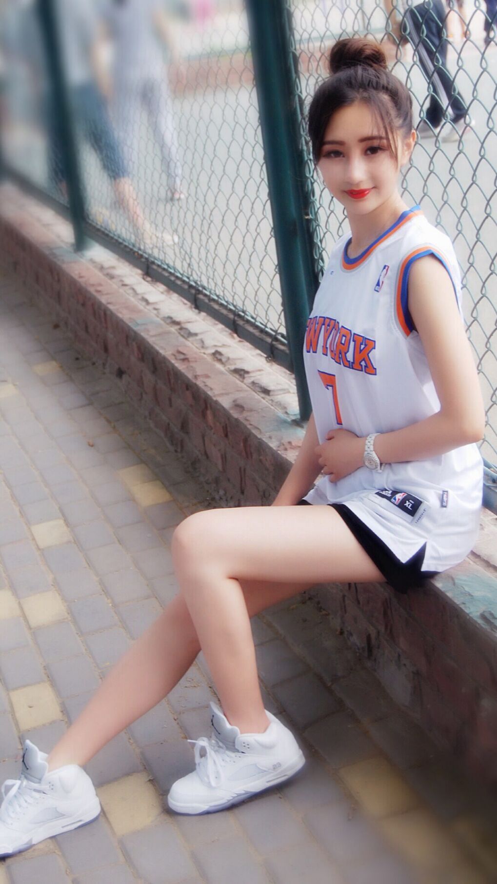 爱游戏中国官方登录入口网站-申花大将受伤退场，球队震惊备战，申花最新主帅