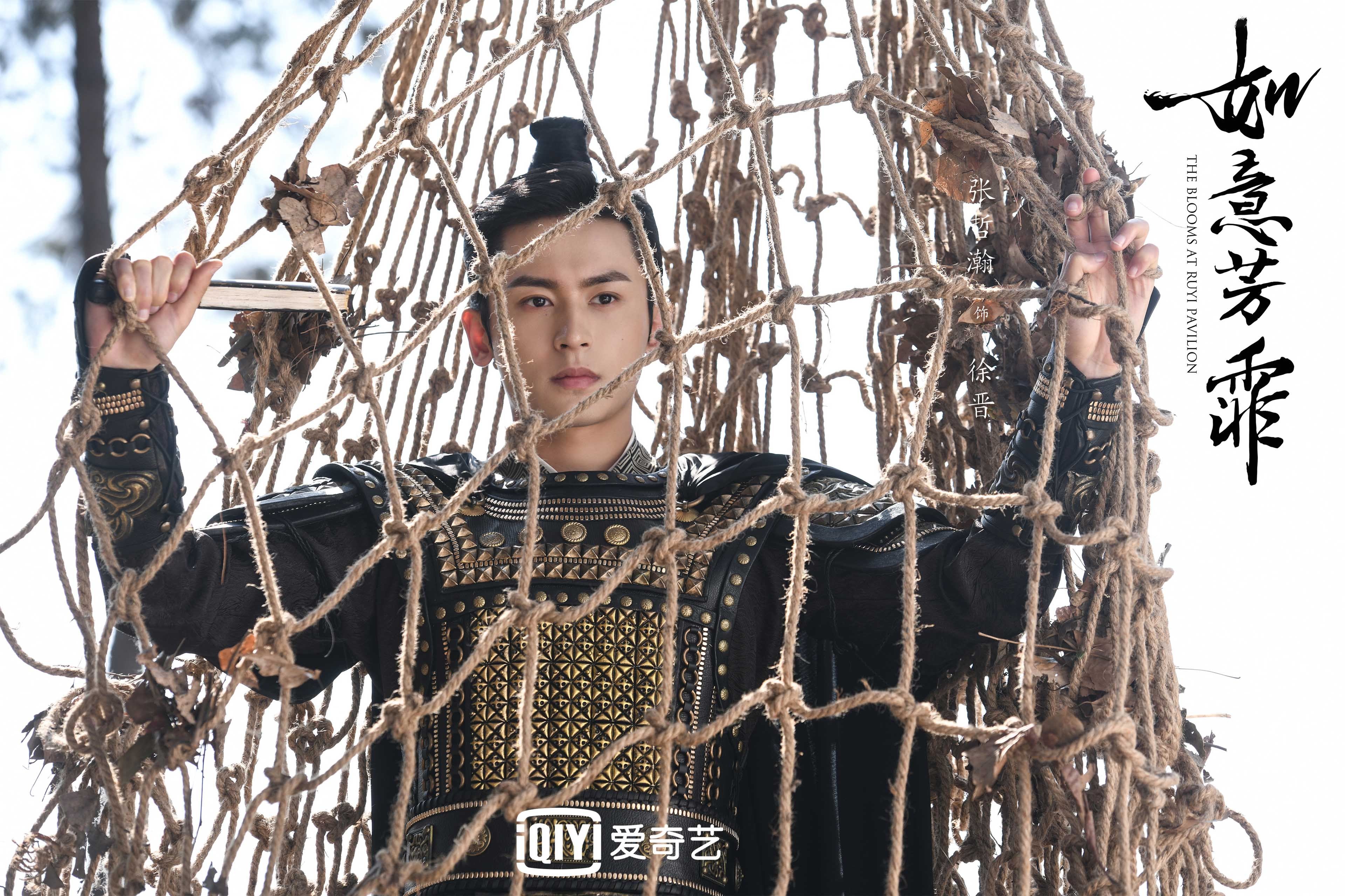 那不勒斯主帅赞誉年轻球员,冲击金童奖,那不勒斯新主帅