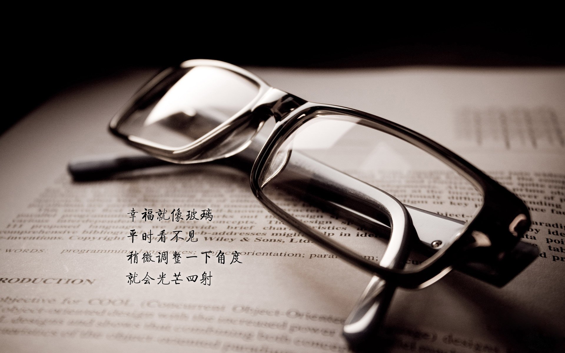 “挥拍如风,壁球挑战极限!高新区全民健身馆迎来速度与耐力之战”