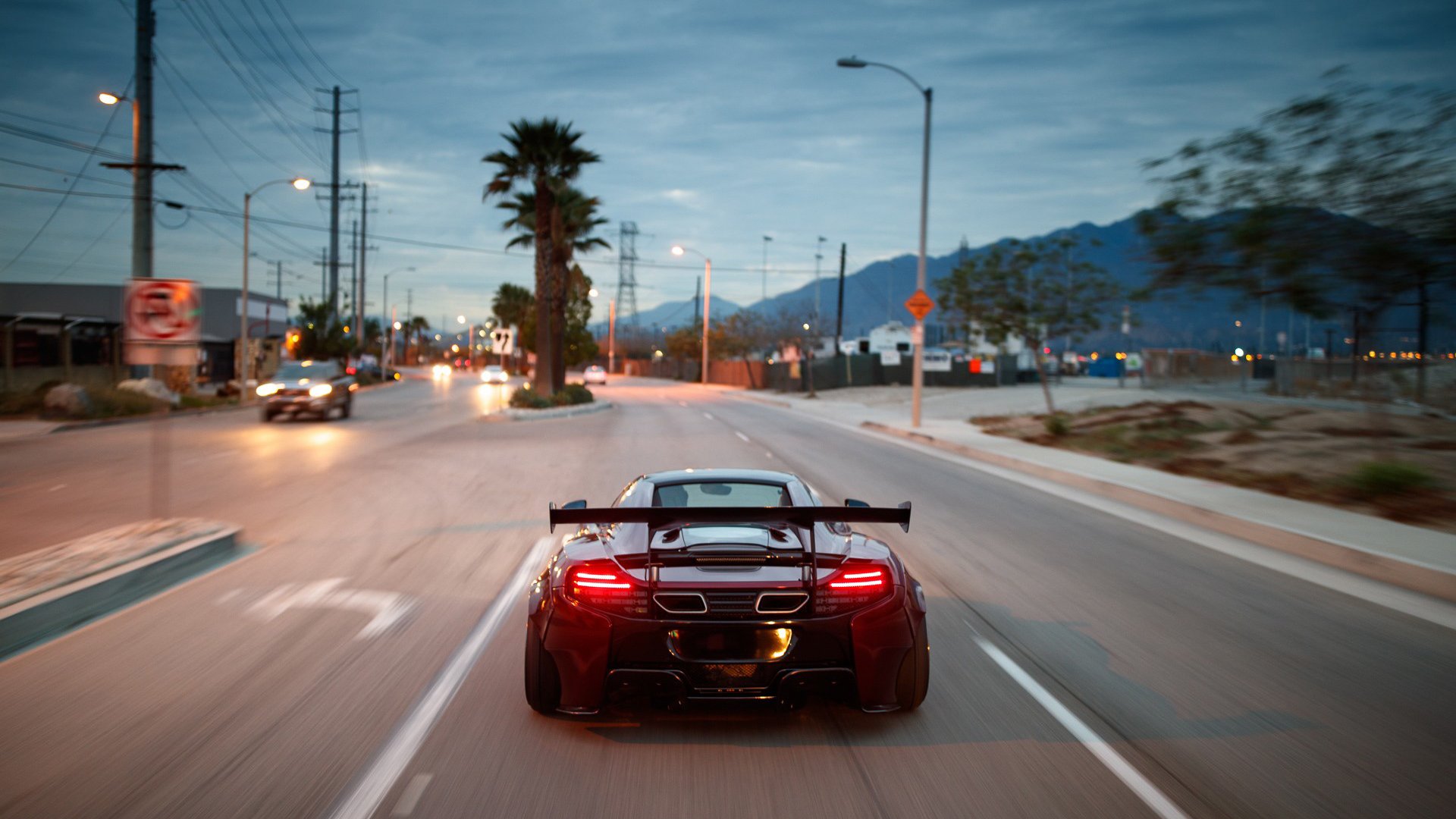 职业联赛整合各级赛事内容推动纵向传播联动,职业联赛体系