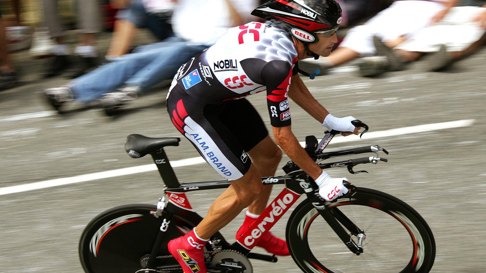 NBA球员职业倦怠现象与应对机制探讨,nba职业球员有多强